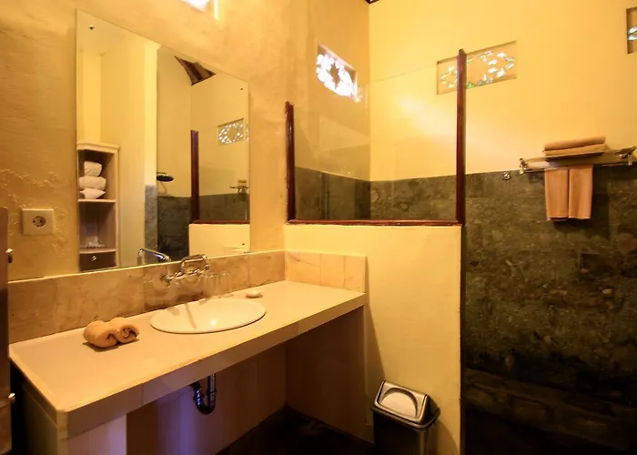 Private Wayan Villa *